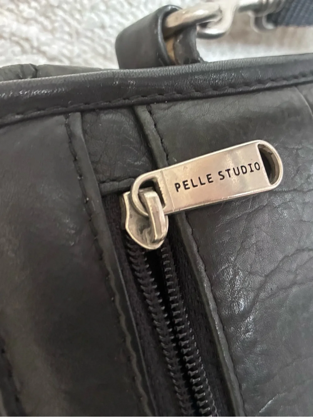 Pelle Studio Green/Black Leather Briefcase Messenger Work Bag